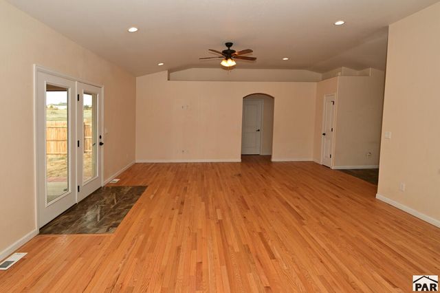 1245 N Ladonia Dr, Pueblo West, CO 81007