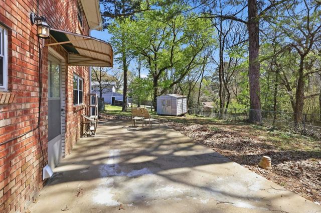 331 Lakeshore Drive, Hot Springs, AR 71913