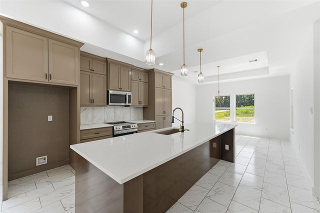 30903 Brown Pine Street, Huffman, TX 77336