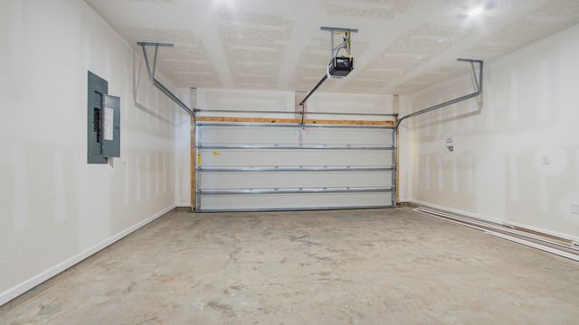 186 Huckleberry Street, Freeport, FL 32439