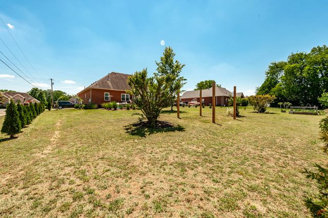 162 Mimosa Dr, Gallatin, TN 37066