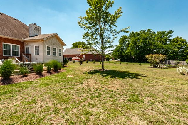 162 Mimosa Dr, Gallatin, TN 37066