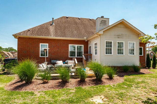 162 Mimosa Dr, Gallatin, TN 37066