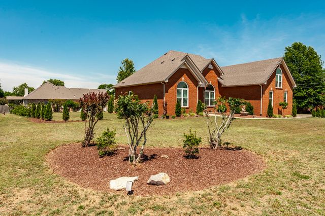 162 Mimosa Dr, Gallatin, TN 37066