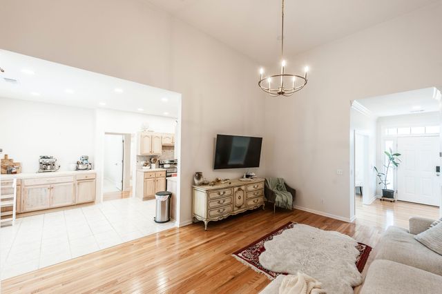 162 Mimosa Dr, Gallatin, TN 37066