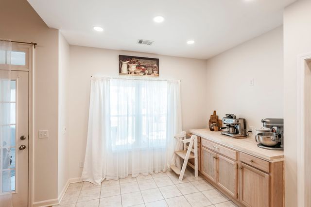 162 Mimosa Dr, Gallatin, TN 37066