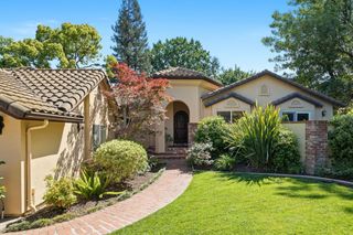 17660 Vineland Avenue, Monte Sereno, CA 95030