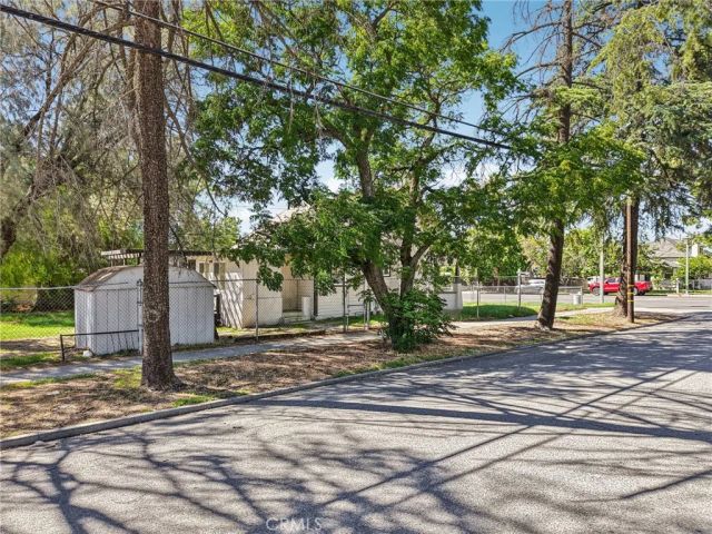 182 N 4 Street, Banning, CA 92220