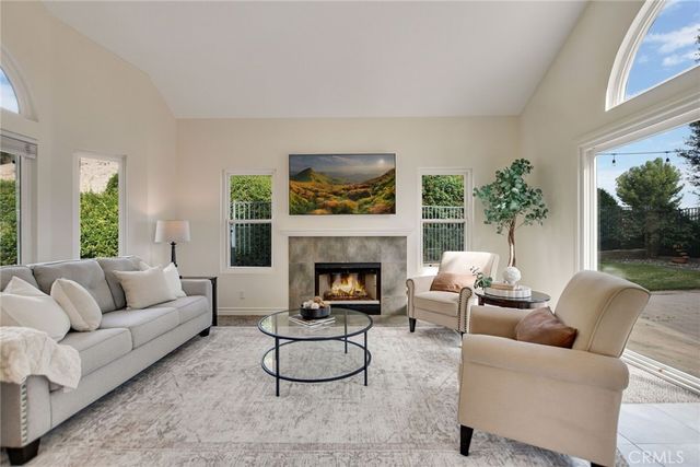 2304 Calle Adriana, San Dimas, CA 91773