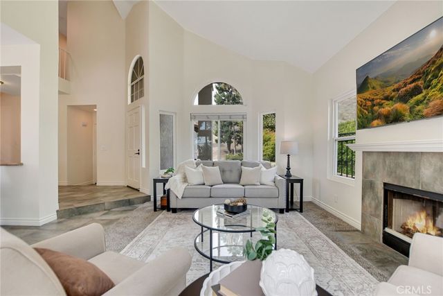 2304 Calle Adriana, San Dimas, CA 91773