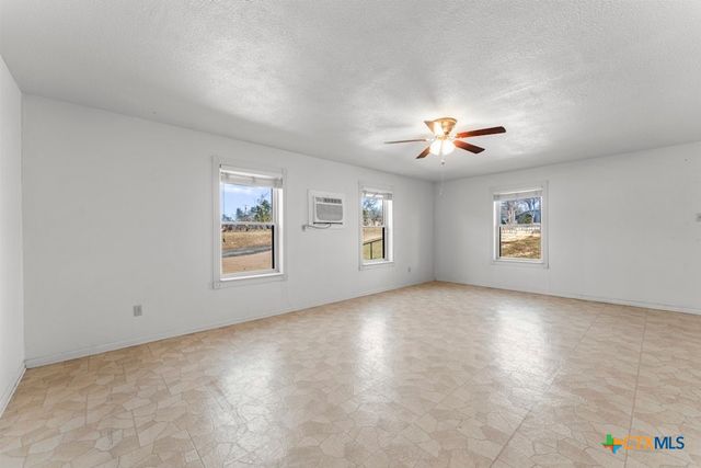 1706 Freedom Lane, Copperas Cove, TX 76522