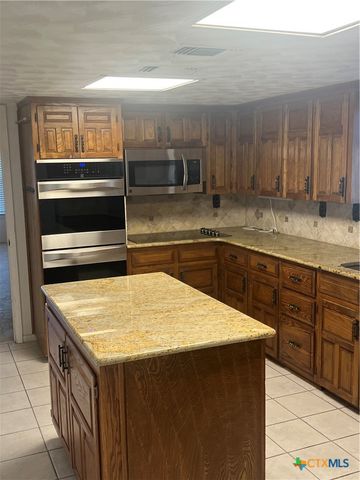 1706 Freedom Lane, Copperas Cove, TX 76522