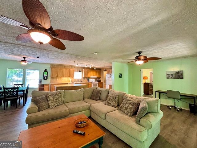 110 Oconee Drive, Sparta, GA 31087