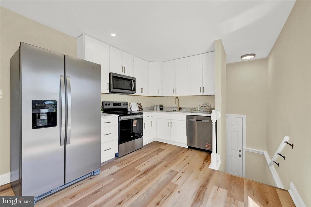 Image 16 of property listing at 105 DUBLIN CT, Bel Air, MD 21014