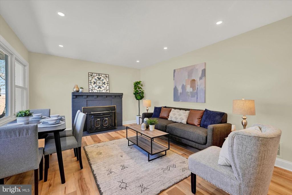 Image 6 of property listing at 105 DUBLIN CT, Bel Air, MD 21014