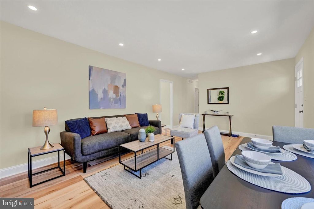 Image 8 of property listing at 105 DUBLIN CT, Bel Air, MD 21014