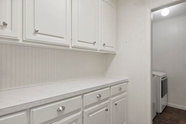 909 Elizabeth St, Gilmer, TX 75644