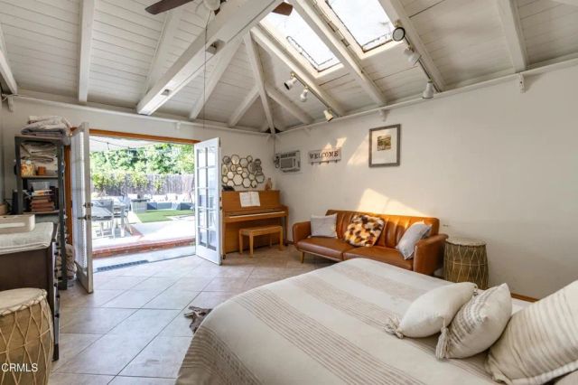 480 Castano Avenue, Pasadena, CA 91107