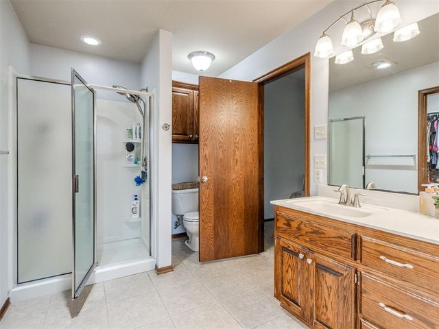 4204 Thorn Burn Place, Oklahoma City, OK 73179