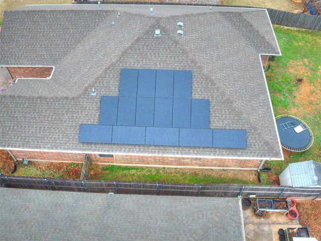 4204 Thorn Burn Place, Oklahoma City, OK 73179