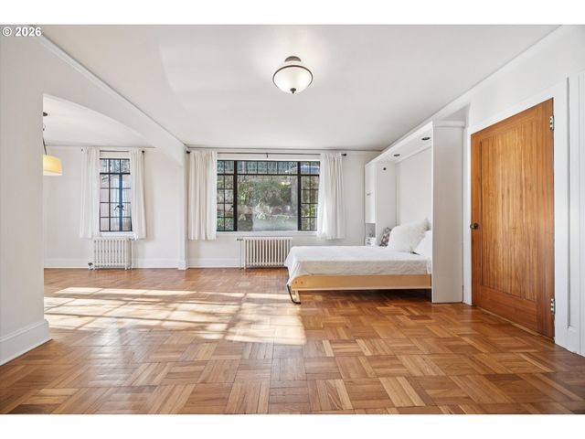 2336 Sw OSAGE St 406, Portland, OR 97205