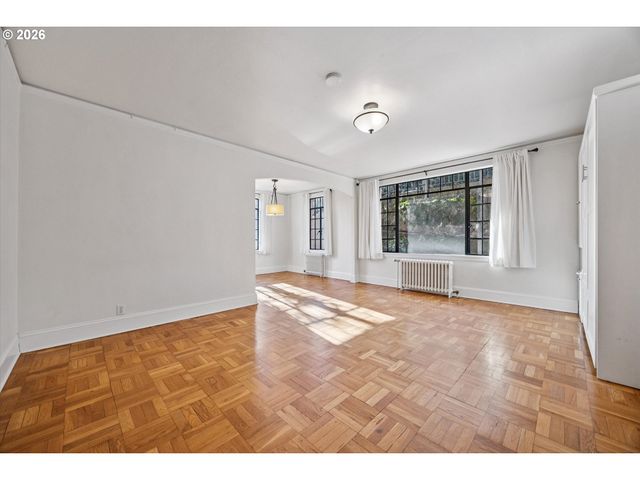 2336 Sw OSAGE St 406, Portland, OR 97205