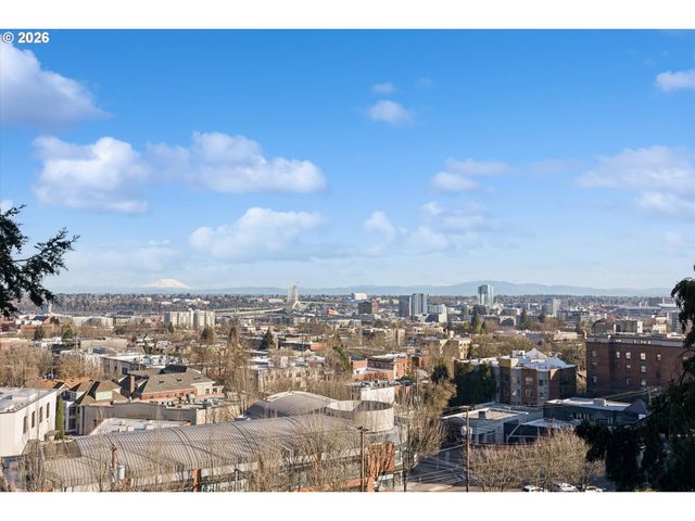 2336 Sw OSAGE St 406, Portland, OR 97205