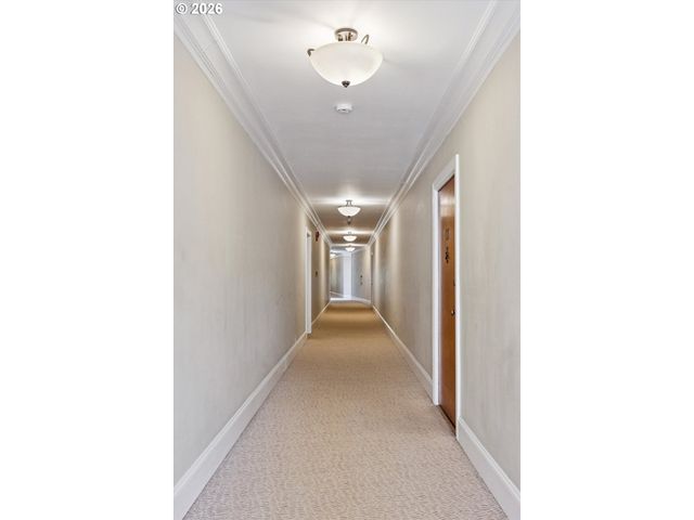 2336 Sw OSAGE St 406, Portland, OR 97205