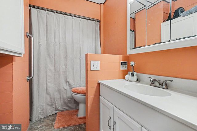116 W BROAD ST, Elizabethville, PA 17023