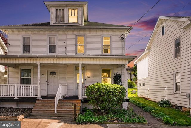 116 W BROAD ST, Elizabethville, PA 17023