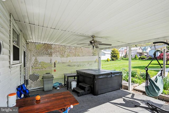 116 W BROAD ST, Elizabethville, PA 17023