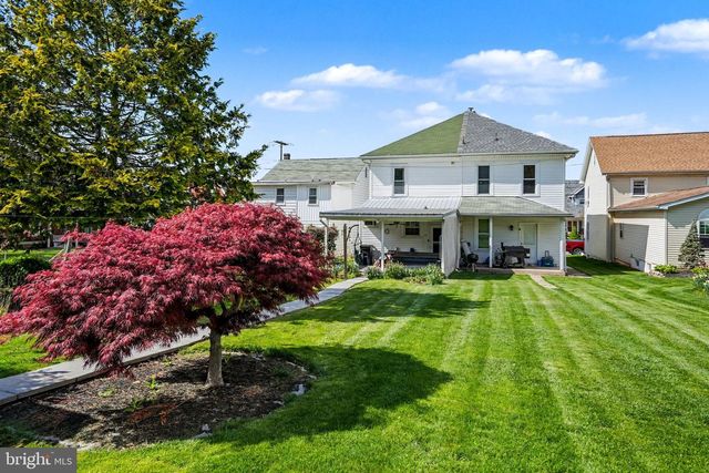 116 W BROAD ST, Elizabethville, PA 17023