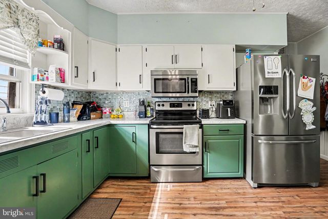 116 W BROAD ST, Elizabethville, PA 17023