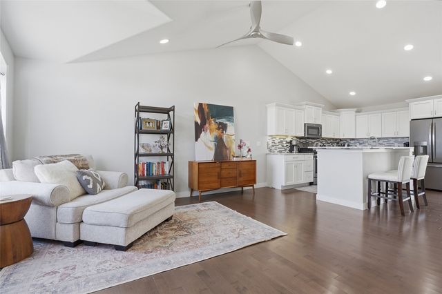 249 Arlington Drive, Iowa City, IA 52245