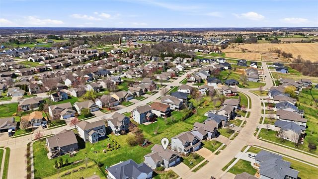 249 Arlington Drive, Iowa City, IA 52245