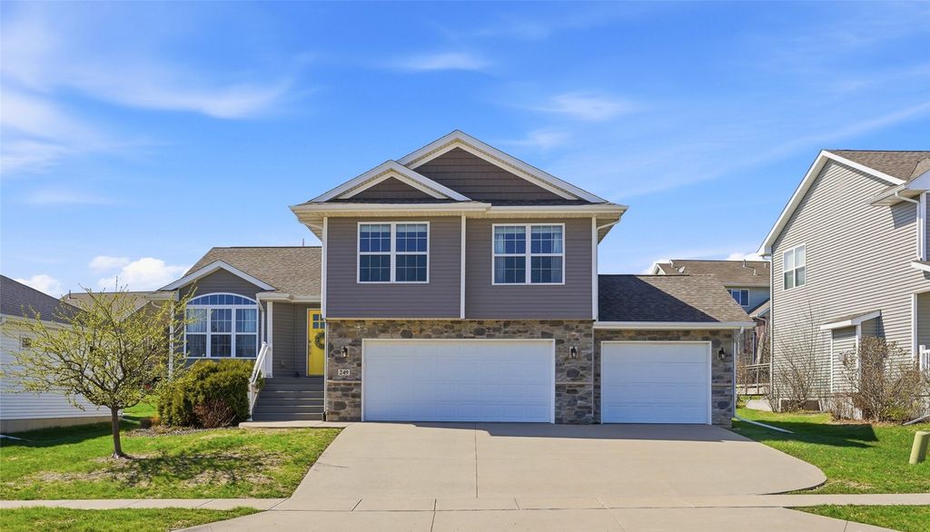 249 Arlington Drive, Iowa City, IA 52245