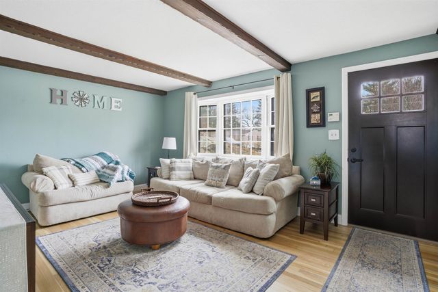 42 Belmont Drive, Merrimack, NH 03054