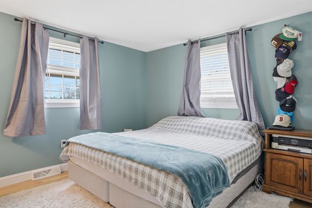 42 Belmont Drive, Merrimack, NH 03054