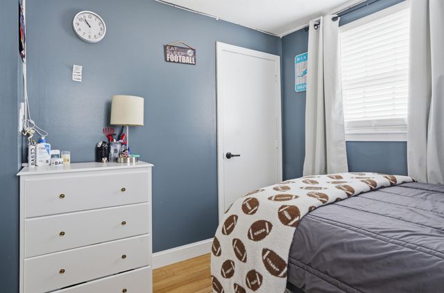 42 Belmont Drive, Merrimack, NH 03054