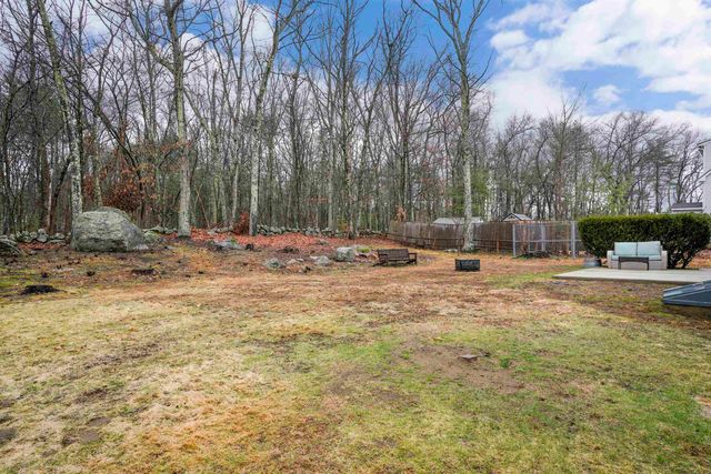 42 Belmont Drive, Merrimack, NH 03054