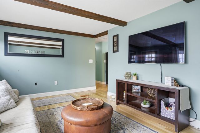 42 Belmont Drive, Merrimack, NH 03054