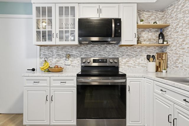 42 Belmont Drive, Merrimack, NH 03054