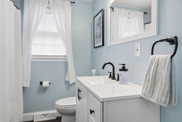 42 Belmont Drive, Merrimack, NH 03054