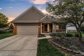 38386 Oakwest Drive, Westland, MI 48185