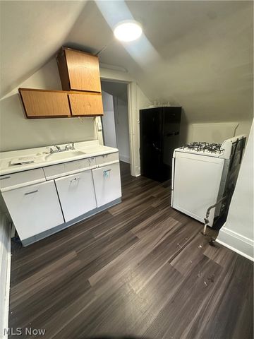 775 Excelsior Avenue 5, Akron, OH 44306