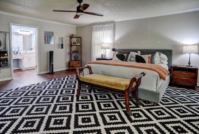 4703 Laguna Ln, Austin, TX 78746