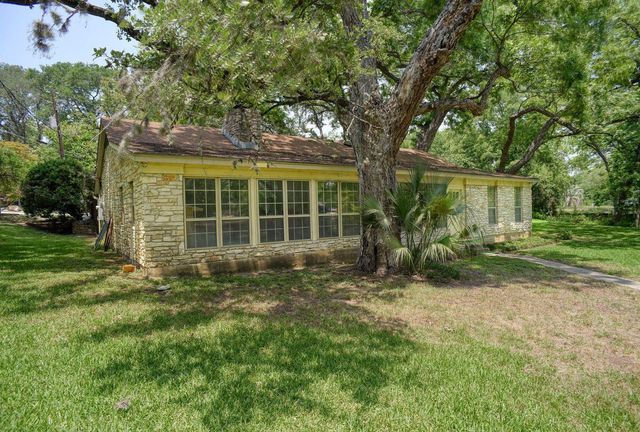 4703 Laguna Ln, Austin, TX 78746