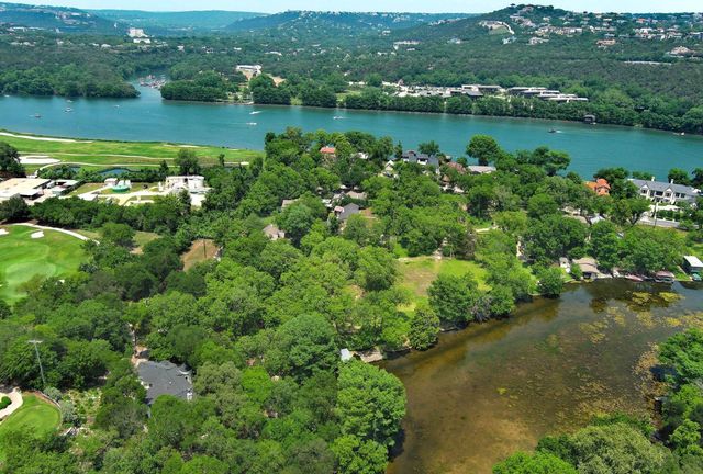 4703 Laguna Ln, Austin, TX 78746