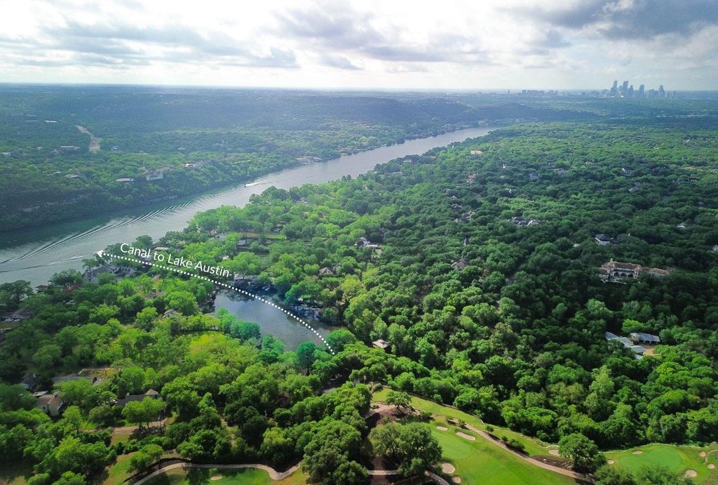 4703 Laguna Ln, Austin, TX 78746