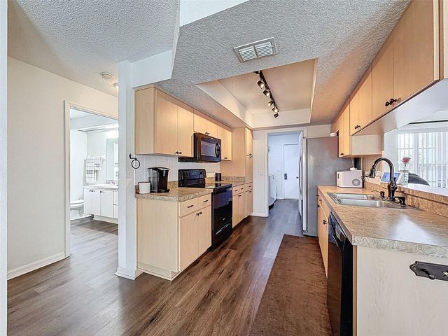 7221 NIGHTWALKER ROAD, Weeki Wachee, FL 34613